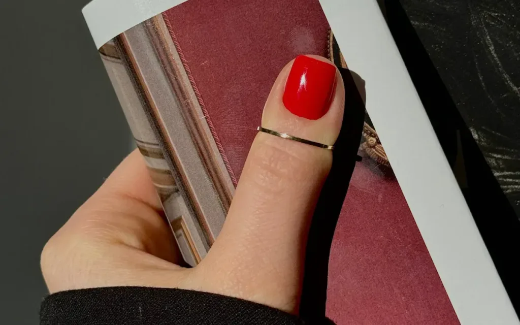 J Salon — Nail salon in Chicago